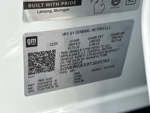 New 2026 Chevrolet Traverse LT w/ Sun and Wheel Package image 19