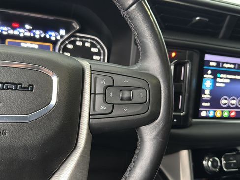 Used 2021 GMC Yukon Denali w/ Denali Premium Package image 20