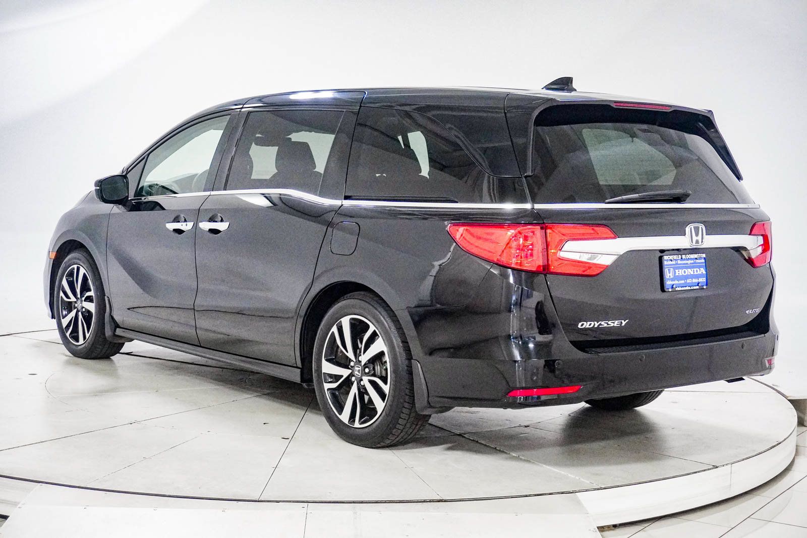 Used 2020 Honda Odyssey Elite image 6