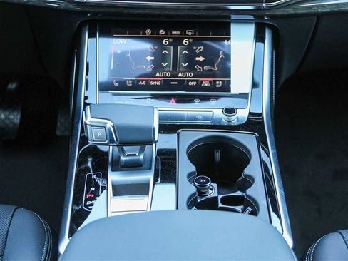 New 2025 Audi Q7 3.0T Premium Plus image 14