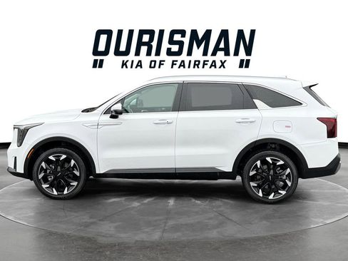 Used 2025 Kia Sorento EX image 3