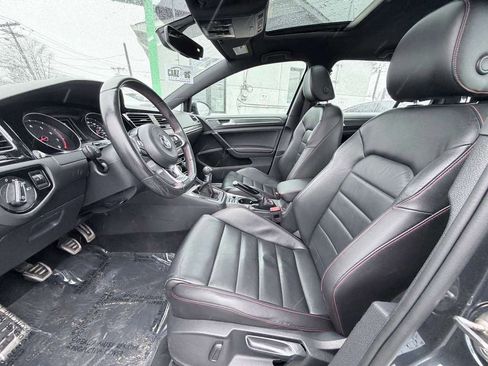 Used 2021 Volkswagen GTI SE FWD image 20