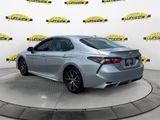 Used 2023 Toyota Camry SE image 3