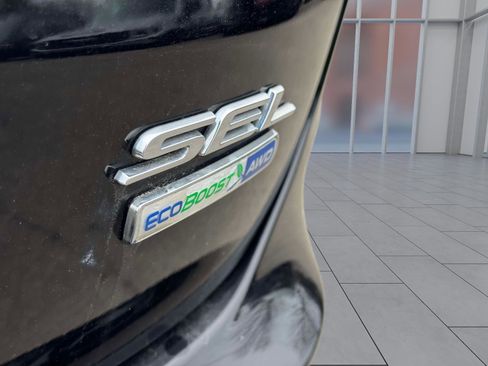 Used 2020 Ford Edge SEL w/ Convenience Package image 9