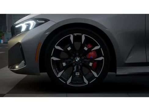 New 2026 BMW 330i Sedan w/ M Sport Package image 7