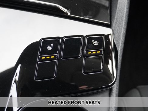 Used 2023 Kia Sportage LX image 5