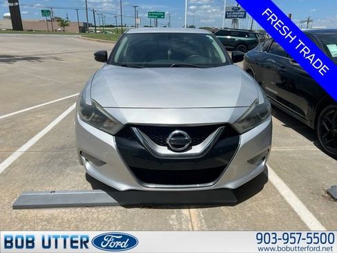 Used 2017 Nissan Maxima 3.5 SV FWD image 1
