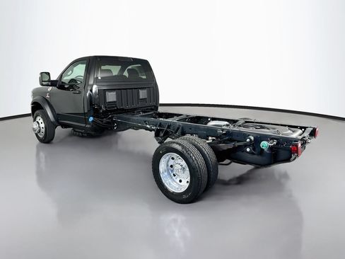 New 2026 RAM 5500 Tradesman w/ Chrome Appearance Group AWD/4WD image 5