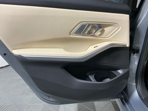 Certified 2023 BMW 330i Sedan w/ Premium Package image 24