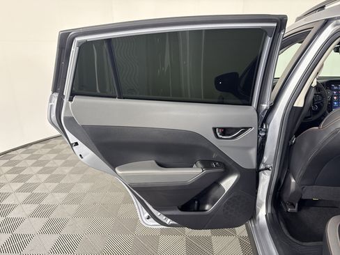 Used 2025 Subaru Crosstrek 2.5i Limited w/ Crosstrek Mirror Package image 18