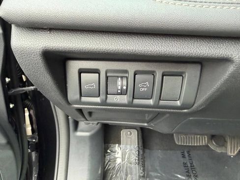 Used 2024 Subaru Outback Limited AWD/4WD image 41