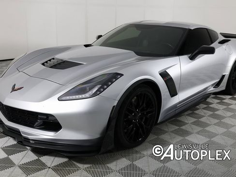 Used 2017 Chevrolet Corvette Z06 image 9