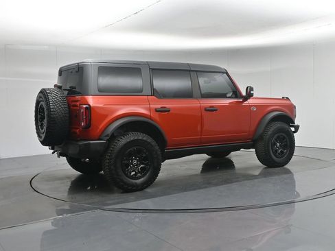 Used 2023 Ford Bronco Wildtrak AWD/4WD image 28