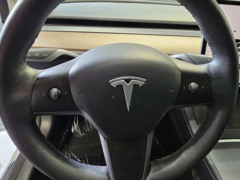 Used 2023 Tesla Model 3 Standard Range RWD image 15
