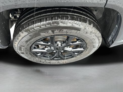 Used 2025 Jeep Grand Cherokee L Altitude AWD/4WD image 30