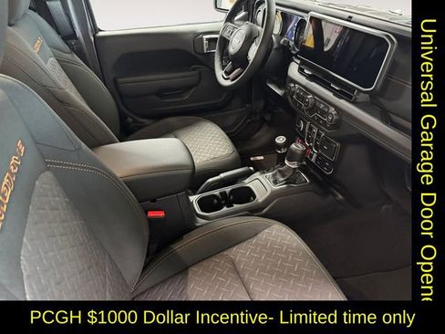 New 2026 Jeep Gladiator Mojave image 4