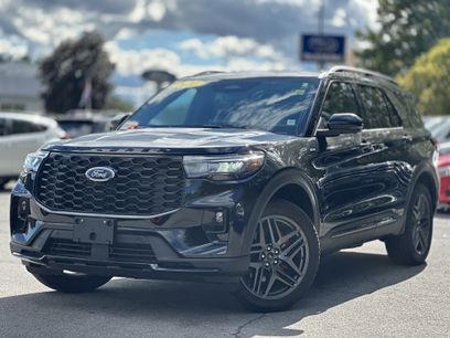 Used 2025 Ford Explorer ST-Line w/ Premium Package