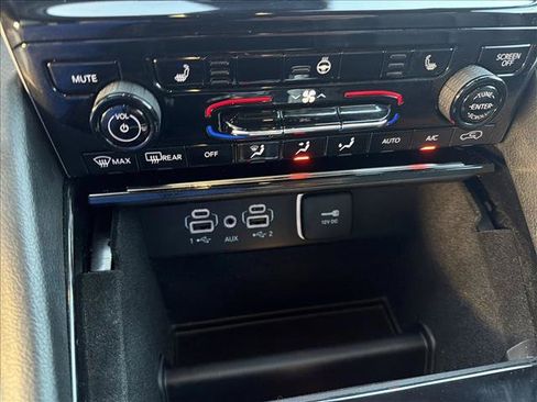 Used 2022 Jeep Grand Cherokee Limited RWD image 14