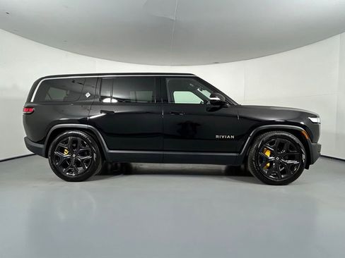 Used 2024 Rivian R1S Adventure AWD/4WD image 8