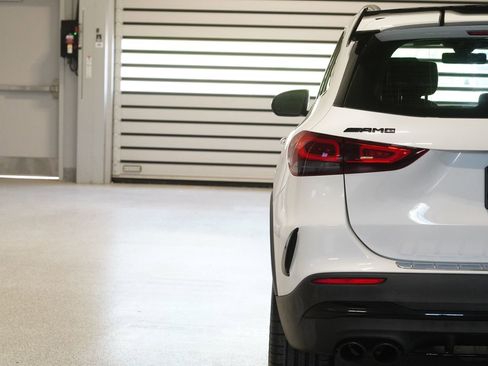 Certified 2022 Mercedes-Benz GLA 45 AMG 4MATIC image 9