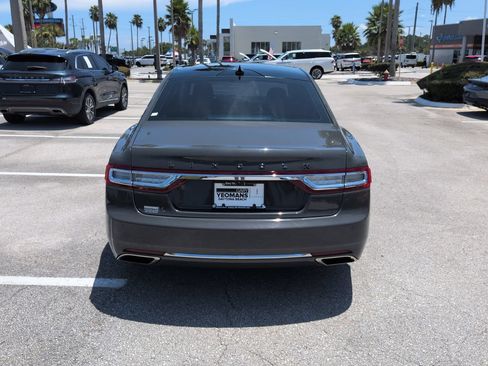 Certified 2019 Lincoln Continental Black Label FWD image 5