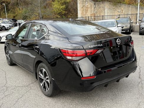 Used 2022 Nissan Sentra SV w/ All-Weather Package image 4