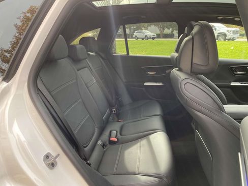 Certified 2025 Mercedes-Benz GLC 300 4MATIC image 15