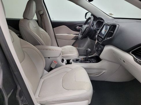 Used 2019 Jeep Cherokee Limited w/ Luxury Group image 21