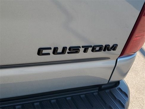 Used 2025 Chevrolet Silverado 2500 Custom w/ Custom Value Package image 27