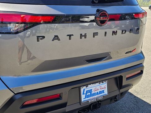 New 2026 Nissan Pathfinder Rock Creek w/ Rock Creek Premium Package AWD/4WD image 25