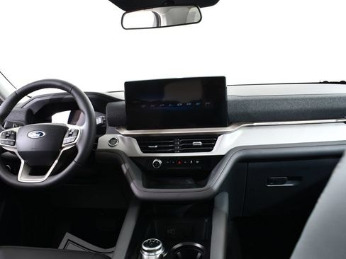New 2026 Ford Explorer Active w/ Active Comfort Package AWD/4WD image 7