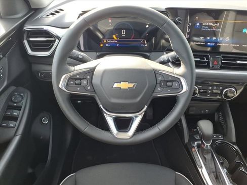 New 2026 Chevrolet TrailBlazer LT w/ Convenience Package FWD image 25