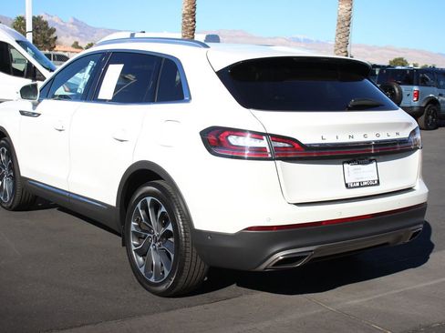 Certified 2023 Lincoln Nautilus Reserve image 4