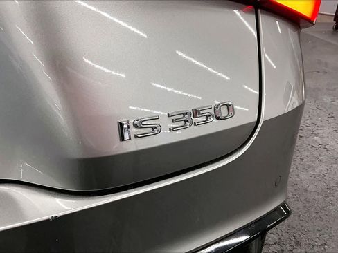 Used 2023 Lexus IS 350 F Sport RWD image 9