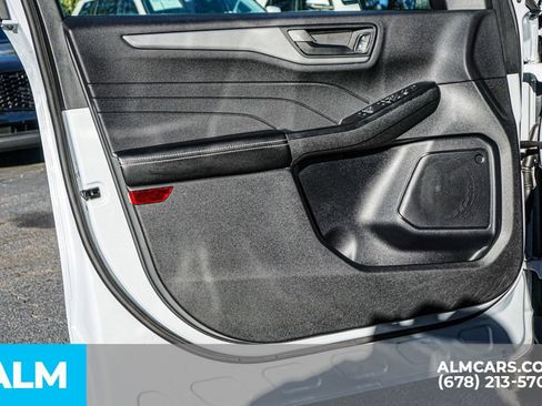 Used 2025 Ford Escape Active AWD/4WD image 48