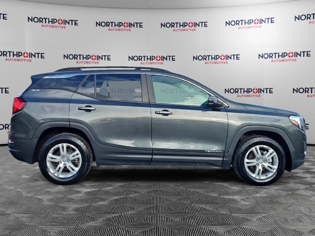 Used 2021 GMC Terrain SLE w/ Driver Convenience Package AWD/4WD image 7