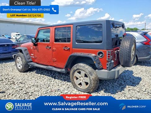 Used 2009 Jeep Wrangler Unlimited Sahara AWD/4WD image 3
