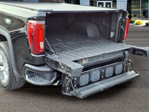 Used 2023 GMC Sierra 1500 Denali AWD/4WD image 33