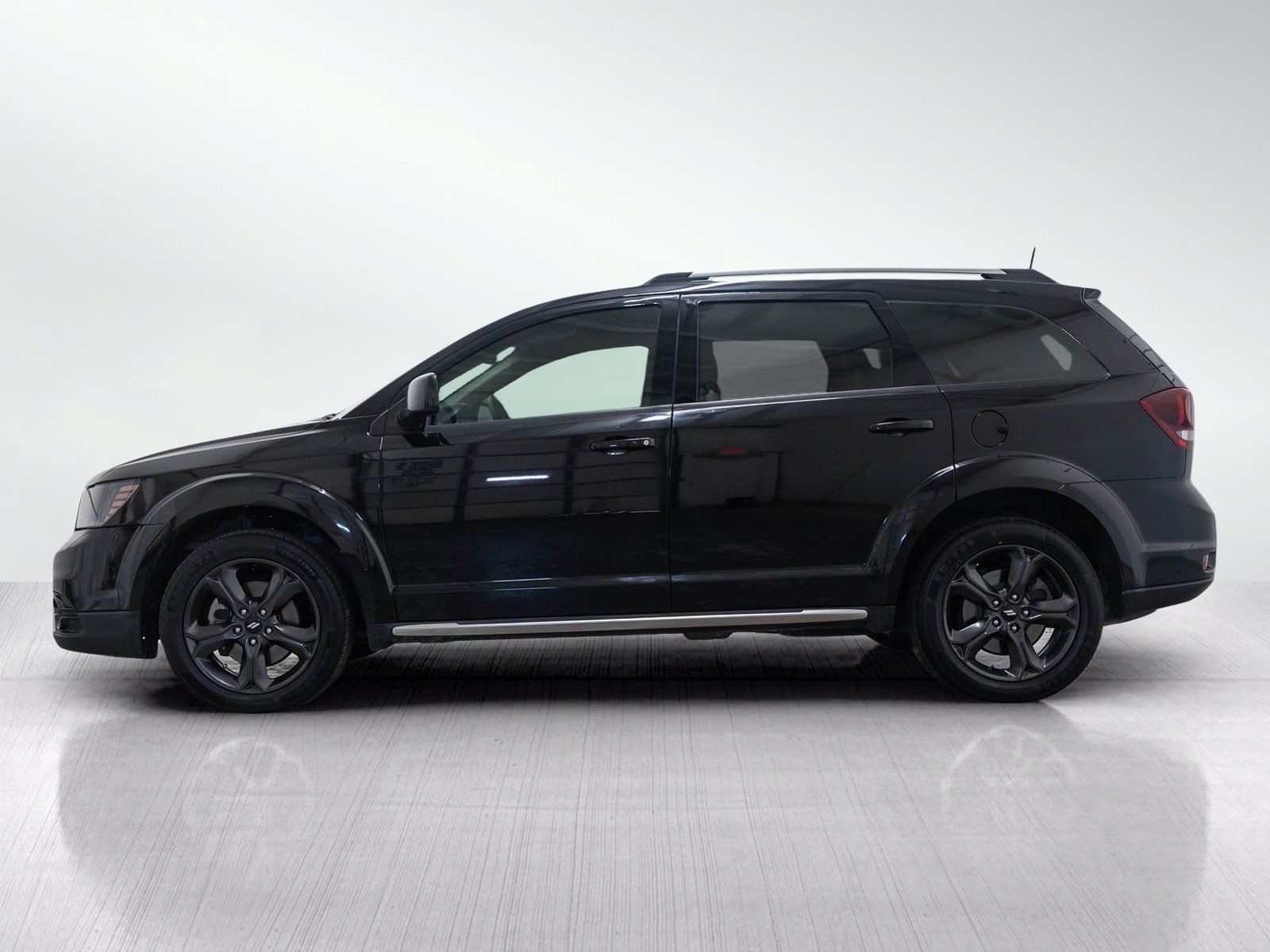 Used 2019 Dodge Journey Crossroad AWD/4WD image 3