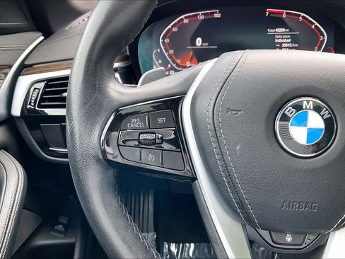 Used 2020 BMW 530i xDrive w/ Premium Package AWD/4WD image 23