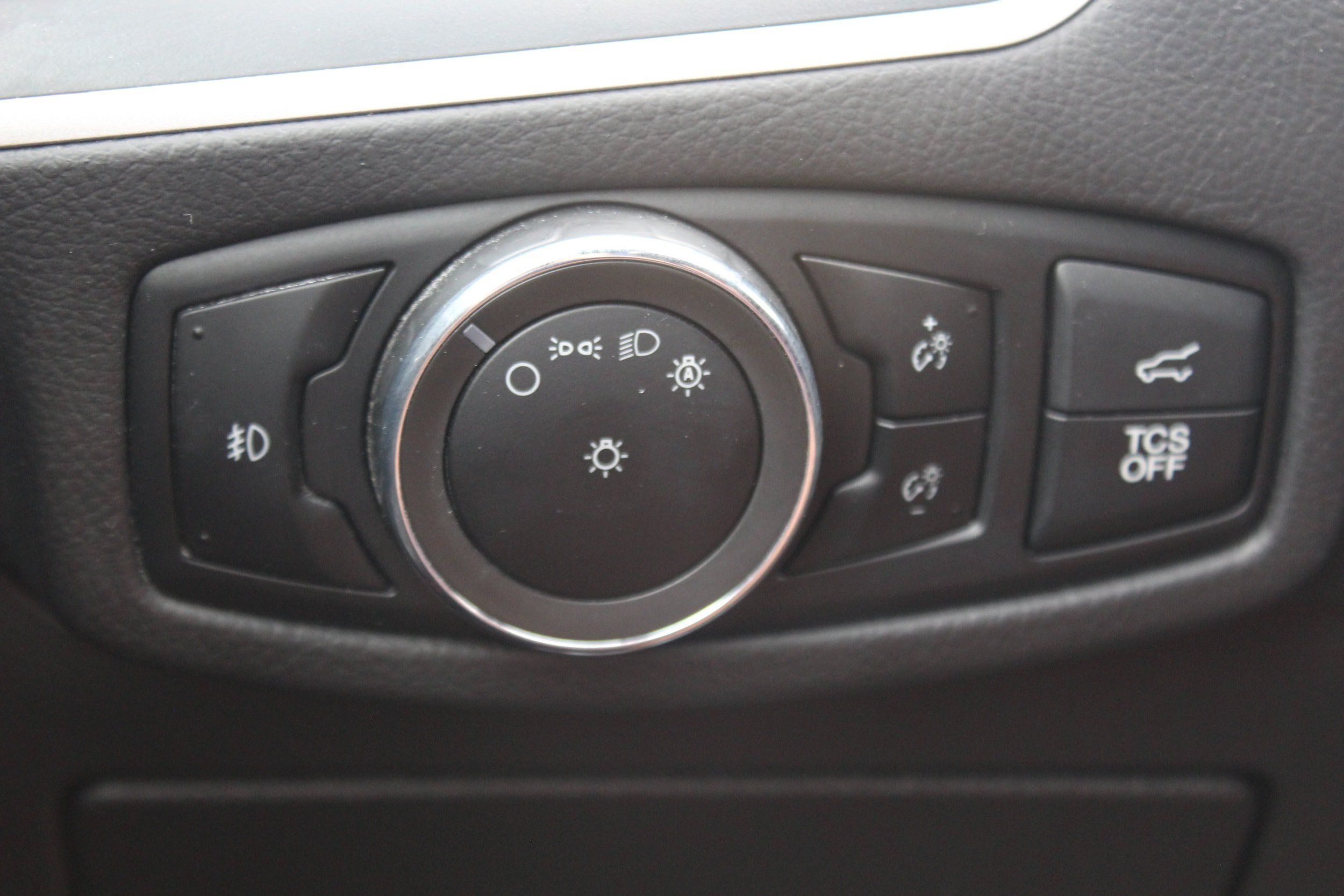 Used 2024 Ford Edge ST-Line AWD/4WD image 12