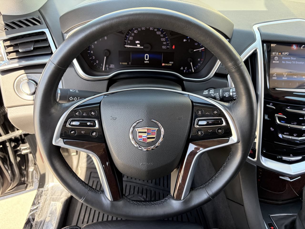Used 2015 Cadillac SRX Luxury w/ Driver Awareness Package FWD image 23