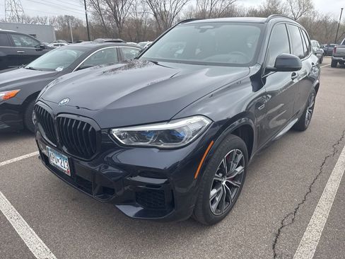 Used 2022 BMW X5 xDrive45e w/ M Sport Package image 27
