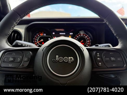 Used 2025 Jeep Wrangler Unlimited Sport AWD/4WD image 55