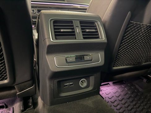 Used 2019 Audi SQ5 Prestige w/ Prestige Package image 46
