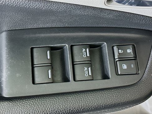 Used 2021 Honda Pilot Special Edition image 14