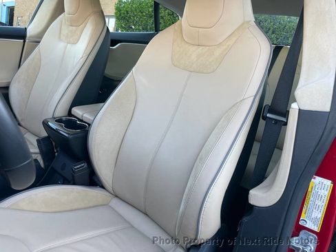Used 2013 Tesla Model S Performance RWD image 9