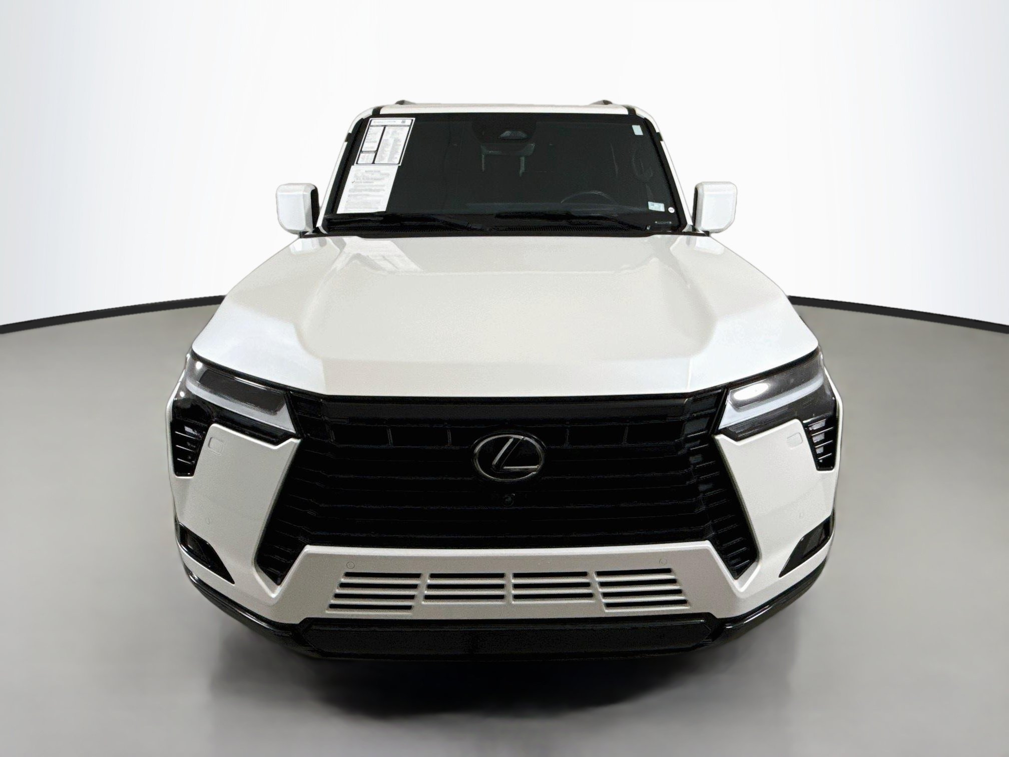 Certified 2024 Lexus GX 550 w/ Accessory Package (2T) AWD/4WD image 2