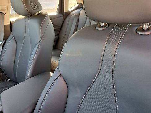 Used 2025 Acura TLX Technology Package image 19