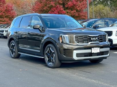 New 2025 Kia Telluride S